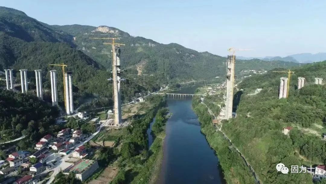 朝阳固力士参与湖南炉慈高速建设，助力区域经济发展